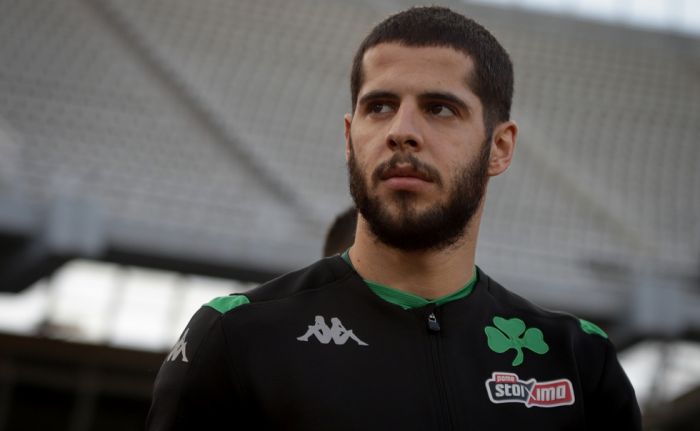 Λίστα με μπακ φτιάχνει ο Ρόκα | panathinaikos24.gr Λίστα με μπακ φτιάχνει ο Ρόκα | panathinaikos24.gr