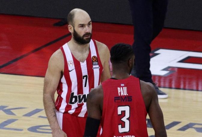 Αποθέωσε Σπανούλη ο Κώστας Τσαρτσαρής (pic) | panathinaikos24.gr Αποθέωσε Σπανούλη ο Κώστας Τσαρτσαρής (pic) | panathinaikos24.gr