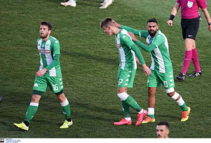 Ένα παιδί που θυμίζει τον Γιούρκα | panathinaikos24.gr Ένα παιδί που θυμίζει τον Γιούρκα | panathinaikos24.gr