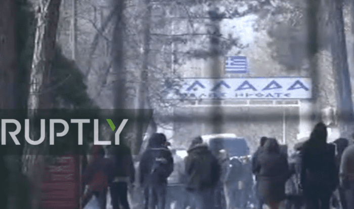 Live Έβρος: Νέος γύρος επεισοδίων μεταξύ αστυνομικών και μεταναστών στις Καστανιές | panathinaikos24.gr Live Έβρος: Νέος γύρος επεισοδίων μεταξύ αστυνομικών και μεταναστών στις Καστανιές | panathinaikos24.gr