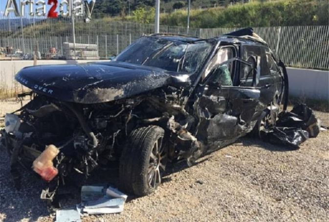 Σοβαρό τροχαίο για τον επιχειρηματία Βασίλη Χήτο και την σύζυγό του (pics) | panathinaikos24.gr Σοβαρό τροχαίο για τον επιχειρηματία Βασίλη Χήτο και την σύζυγό του (pics) | panathinaikos24.gr