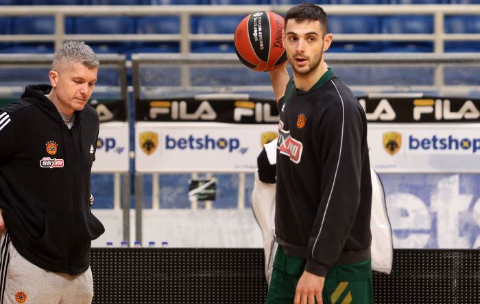 Παπαπέτρου: «Μένουμε σπίτι…» (Pic) | panathinaikos24.gr Παπαπέτρου: «Μένουμε σπίτι…» (Pic) | panathinaikos24.gr