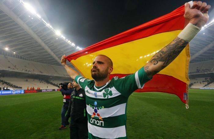 Ευχαρίστησε την Ελλάδα ο Νάνο (Pic) | panathinaikos24.gr Ευχαρίστησε την Ελλάδα ο Νάνο (Pic) | panathinaikos24.gr