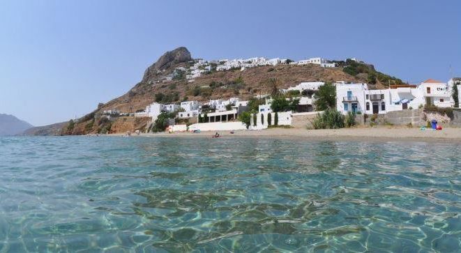 Ήσυχο και ασφαλές: Το νησί που θα ‘χεις και του πουλιού το γάλα με 50 ευρώ την ημέρα (Pics) | panathinaikos24.gr Ήσυχο και ασφαλές: Το νησί που θα ‘χεις και του πουλιού το γάλα με 50 ευρώ την ημέρα (Pics) | panathinaikos24.gr