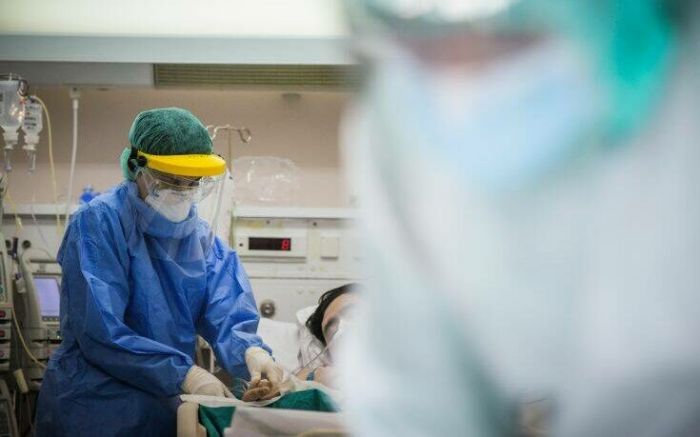 «Βόμβα» Μόσιαλου για κορωνοϊό: Τα κρούσματα στη χώρα μας μπορεί να είναι 1.500! | panathinaikos24.gr «Βόμβα» Μόσιαλου για κορωνοϊό: Τα κρούσματα στη χώρα μας μπορεί να είναι 1.500! | panathinaikos24.gr