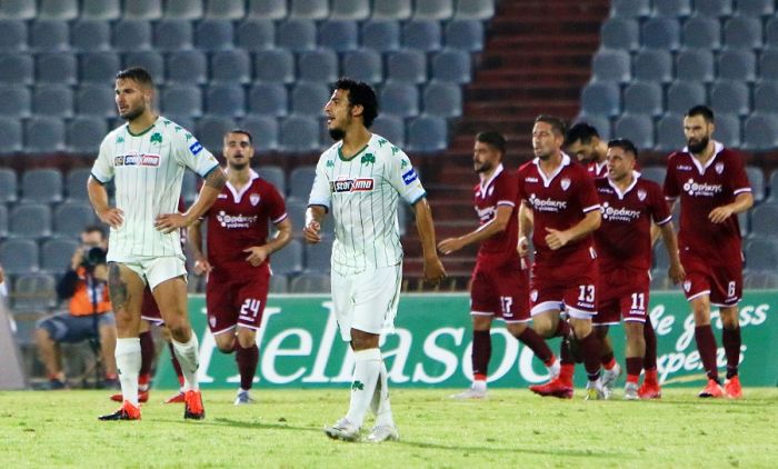 Με τέτοια «μυαλά» δεν πάει πουθενά! | panathinaikos24.gr Με τέτοια «μυαλά» δεν πάει πουθενά! | panathinaikos24.gr