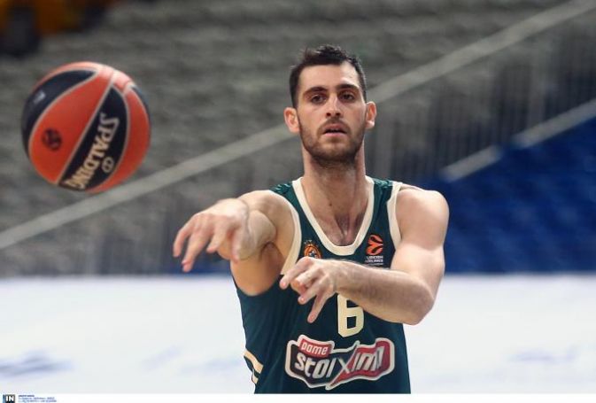 Ο Παπαγιάννης ευστόχησε σε τρίποντο! (vid) | panathinaikos24.gr Ο Παπαγιάννης ευστόχησε σε τρίποντο! (vid) | panathinaikos24.gr
