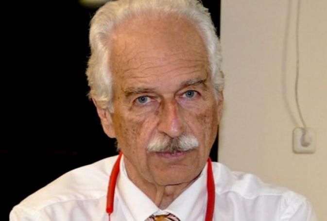 «Δεν είναι φονικός ιός»: Ο καθηγητής Γουργουλιάνης εξηγεί με απλά λόγια γιατί ο covid-19 δεν είναι αυτό που νομίζουμε | panathinaikos24.gr «Δεν είναι φονικός ιός»: Ο καθηγητής Γουργουλιάνης εξηγεί με απλά λόγια γιατί ο covid-19 δεν είναι αυτό που νομίζουμε | panathinaikos24.gr