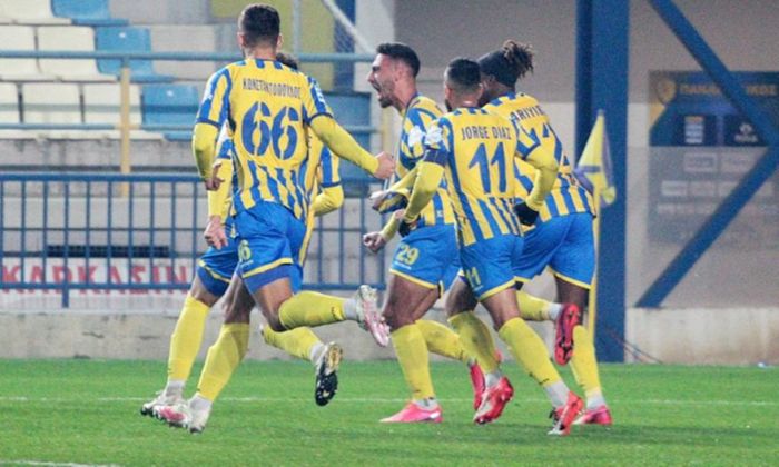 Δεύτερο γκολ ο Βέργος και 2-0 ο Παναιτωλικός την ΑΕΛ (vid) | panathinaikos24.gr Δεύτερο γκολ ο Βέργος και 2-0 ο Παναιτωλικός την ΑΕΛ (vid) | panathinaikos24.gr
