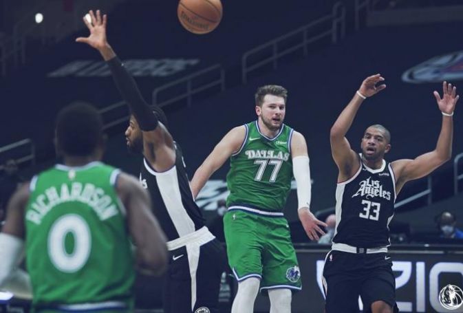 Ντόντσιτς και Μάβερικς… χωρίς οίκτο! | panathinaikos24.gr Ντόντσιτς και Μάβερικς… χωρίς οίκτο! | panathinaikos24.gr