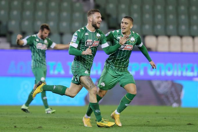 Σένκεφελντ στο Panathinaikos24.gr: «Σέβομαι τον προπονητή – Απάντησα με γνώμονα το καλό της ομάδας» | panathinaikos24.gr Σένκεφελντ στο Panathinaikos24.gr: «Σέβομαι τον προπονητή – Απάντησα με γνώμονα το καλό της ομάδας» | panathinaikos24.gr