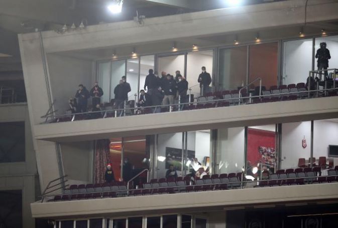Καταγγελίες Άρη: Ξυλοκοπήθηκε μέχρι αιμορραγίας επίσημος των Κίτρινων στο Καραϊσκάκης! | panathinaikos24.gr Καταγγελίες Άρη: Ξυλοκοπήθηκε μέχρι αιμορραγίας επίσημος των Κίτρινων στο Καραϊσκάκης! | panathinaikos24.gr