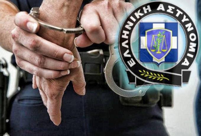Ένταλμα σύλληψης για τον Καρυπίδη – Απευθείας ανάθεση 1,59 εκατ.€ από την Περιφέρεια Πειραιά!