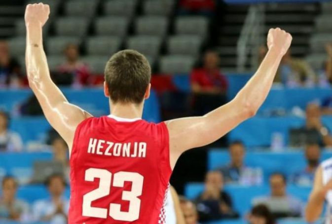 Στις 17:30 η άφιξη του Χεζόνια | panathinaikos24.gr Στις 17:30 η άφιξη του Χεζόνια | panathinaikos24.gr