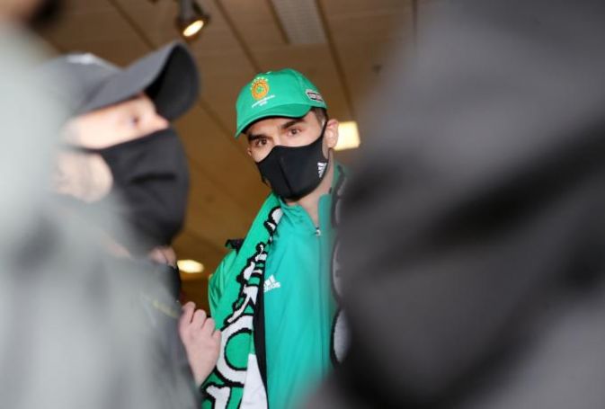 Έγινε θέμα και στις ΗΠΑ η απίθανη υποδοχή του Χεζόνια (pics) | panathinaikos24.gr Έγινε θέμα και στις ΗΠΑ η απίθανη υποδοχή του Χεζόνια (pics) | panathinaikos24.gr