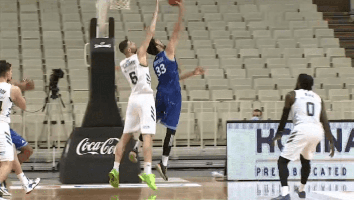 Τάπα του Παπαγιάννη στον Χουγκάζ (vid) | panathinaikos24.gr Τάπα του Παπαγιάννη στον Χουγκάζ (vid) | panathinaikos24.gr