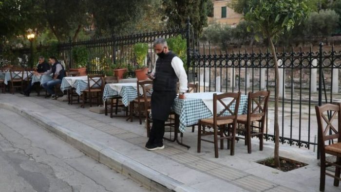 Εστίαση: Ανοίγει χωρίς SMS – Μεγάλο το μπέρδεμα με το ωράριο απαγόρευσης