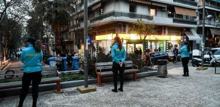 Αποκλεισμός πλατειών για τα κορωνοπάρτι (vid) | panathinaikos24.gr Αποκλεισμός πλατειών για τα κορωνοπάρτι (vid) | panathinaikos24.gr