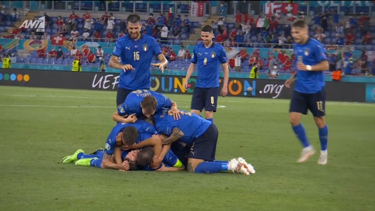 Ιταλία – Ελβετία: 2-0 ο Λοκατέλι στο ματς της ζωής του (vid)