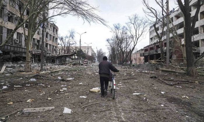 Τελεσίγραφο της Ρωσίας στην Ουκρανία: Παραδώστε μας τη Μαριούπολη μέχρι τα ξημερώματα