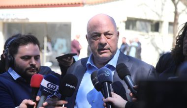 Χαμός με Μπέο στην ΕΠΟ: «Να μη χυθούν αίματα» (vid)