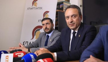 Ανατροπή: Μπορεί να μην είναι τελικά στη Βουλή οι Σπαρτιάτες!