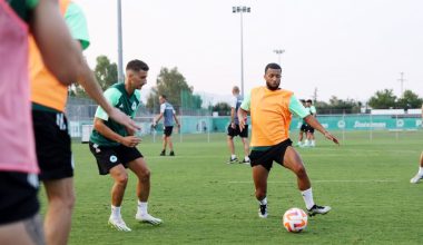 Δεσύλλας: «Θα δούμε απόψε σκέψεις του Γιοβάνοβιτς ενόψει Ντνίπρο – Χρόνο συμμετοχής ο Βιλένα»