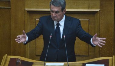 «Μπαμ» Λοβέρδου: Τον πάνε στα δικαστήρια…